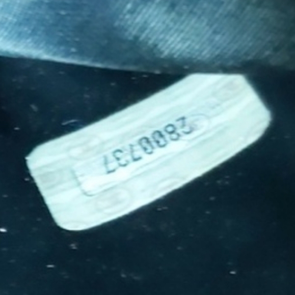 CHANEL wallet - Picture 13 of 14